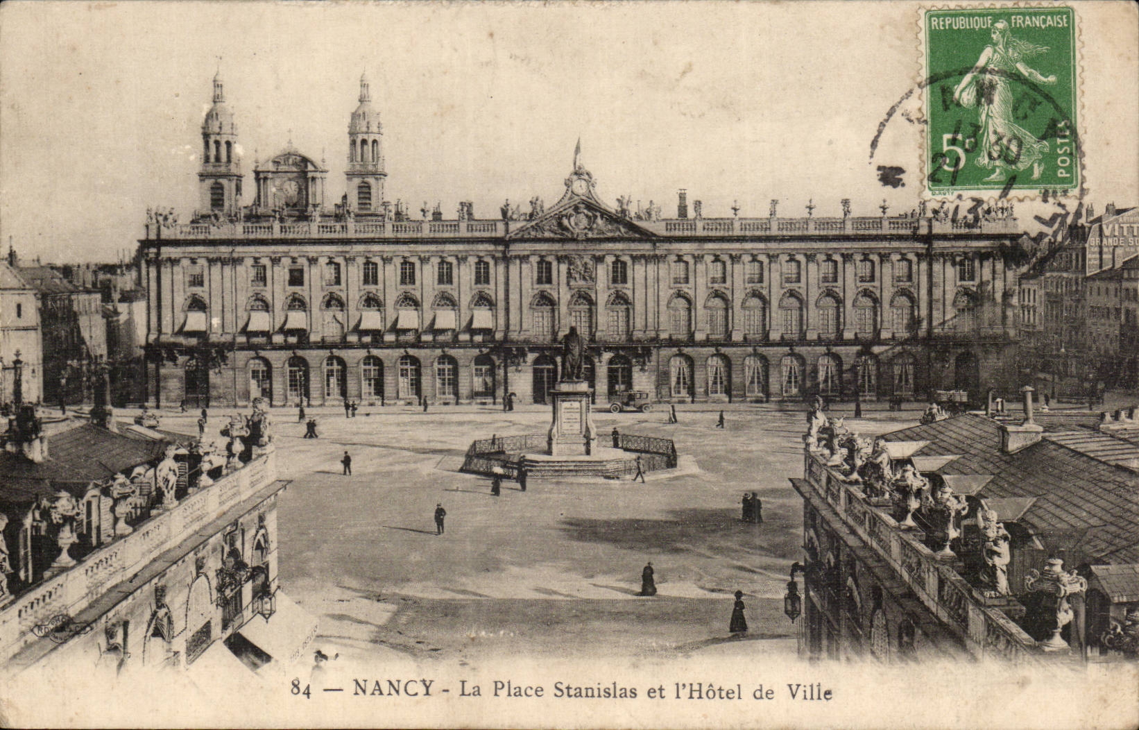 Nancy CPA La place Stanislad et l'hotel de ville