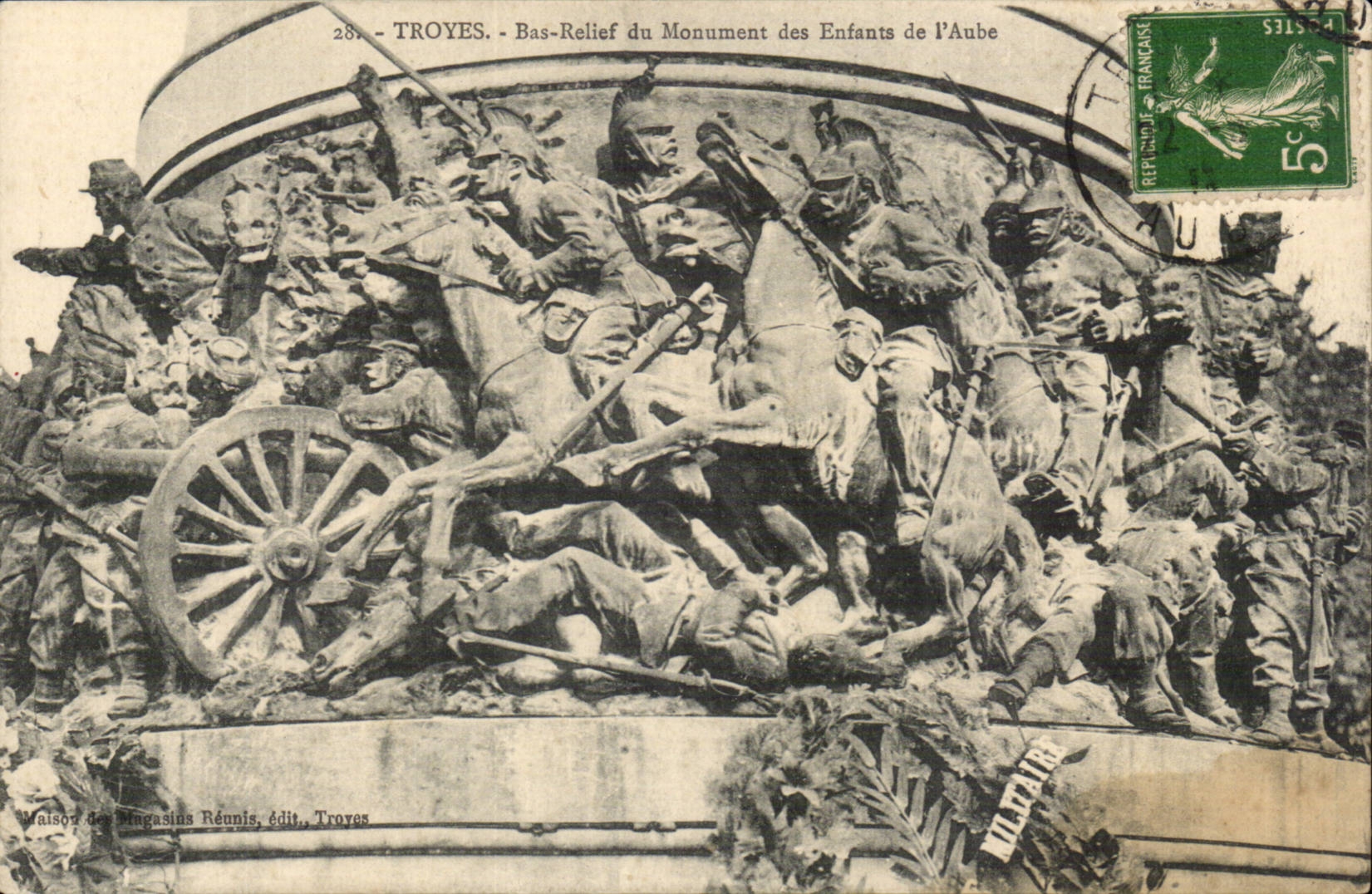 Low Troyes CPA relief of the Monument of the children Paddle To overcome it or die! by Alfred Boucher