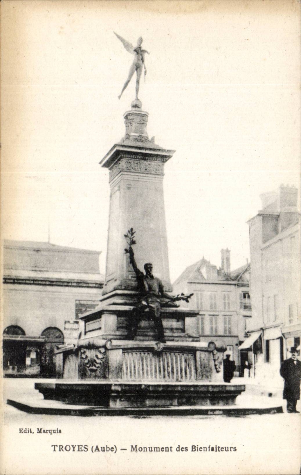 Troyes CPA Monument of the benefactors