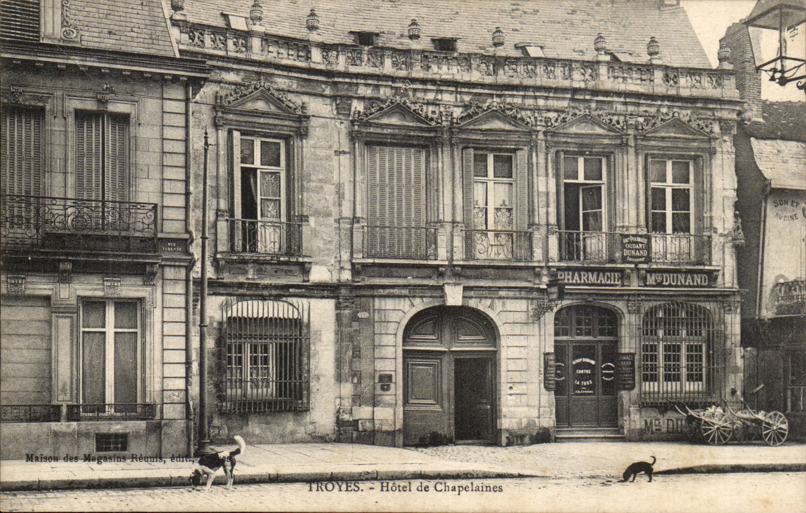 TRoyes CPA Hotel of Chapelaines (Dunand Pharmacy)