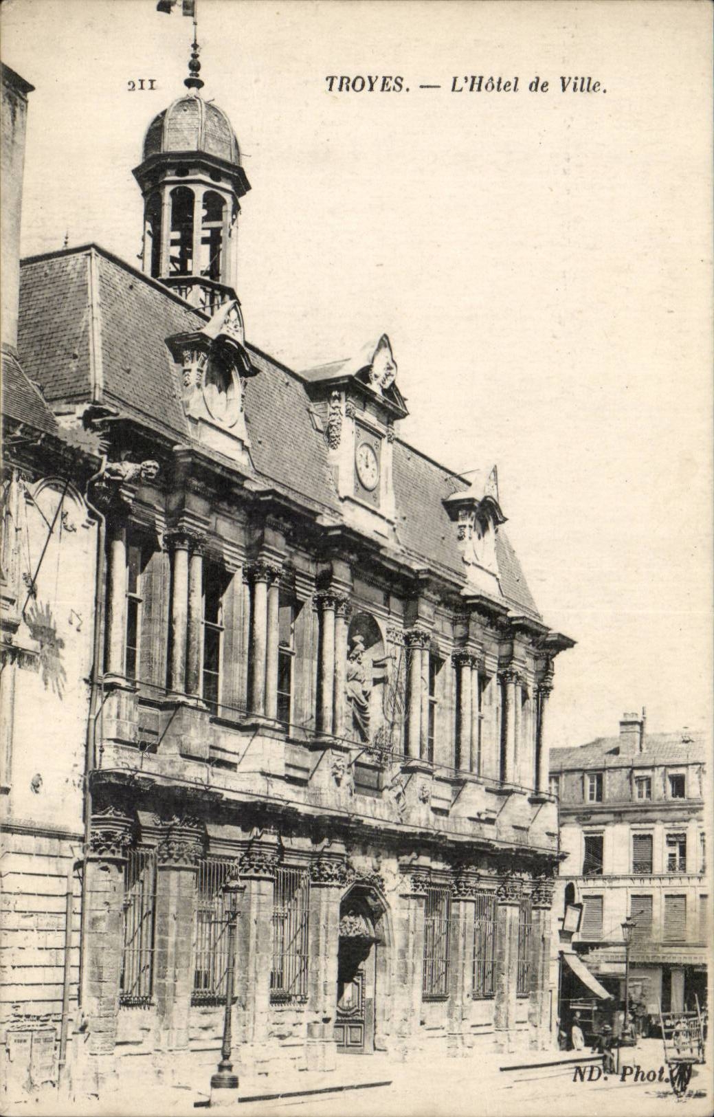TRoyes CPA Town hall