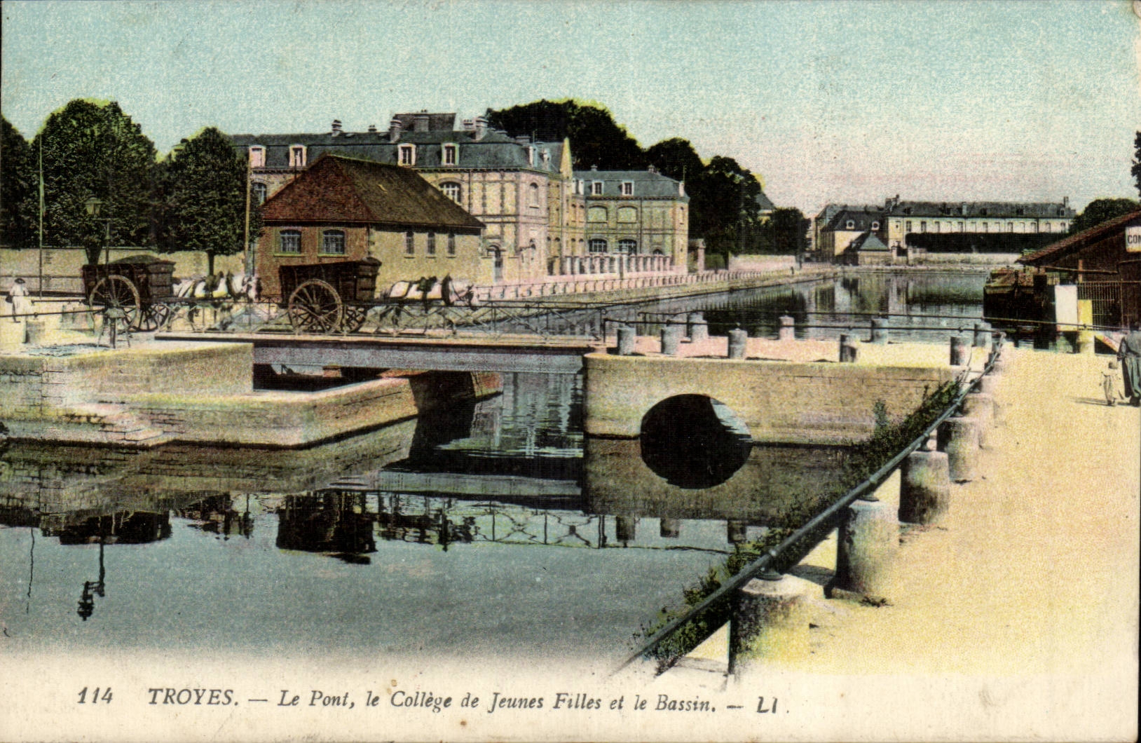 TRoyes CPA the bridge the college of young girls and the basin