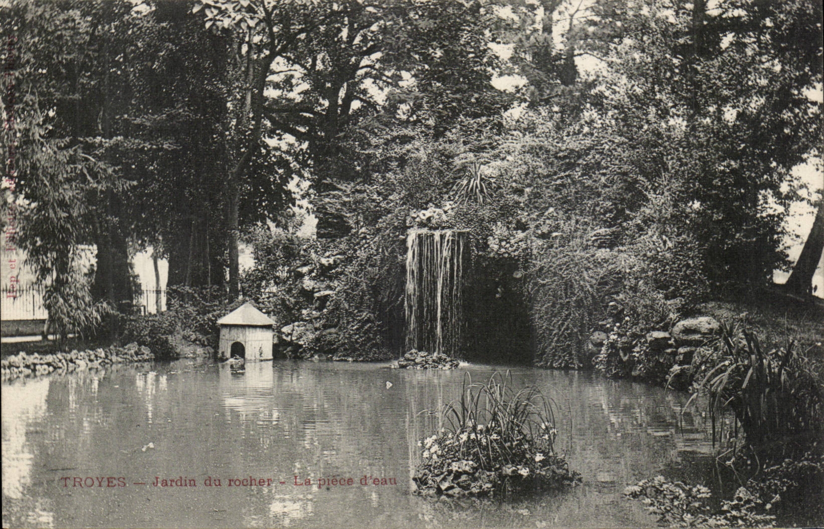 TRoyes CPA Garden of the rock the water part