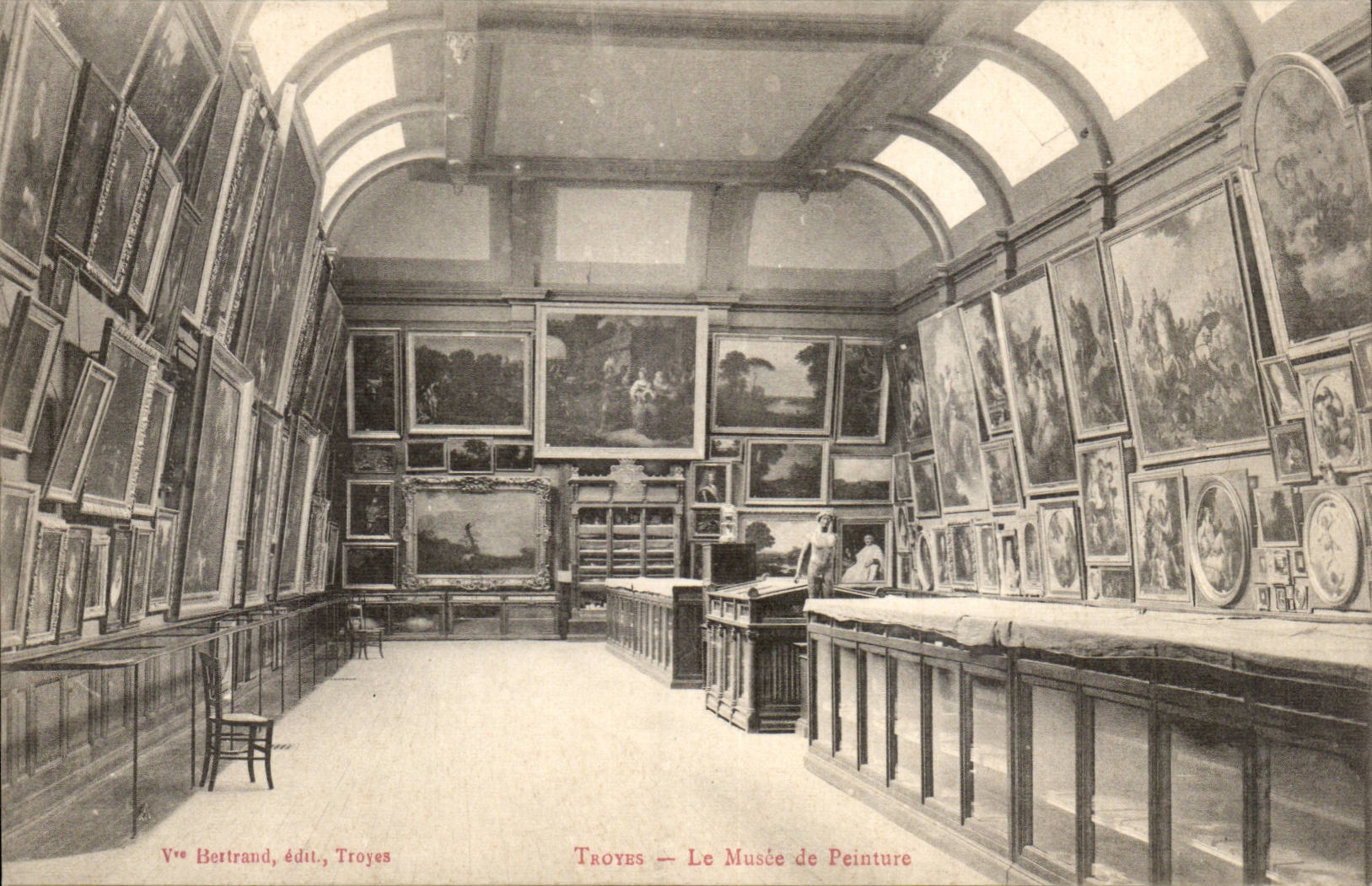 TRoyes CPA the museum of painting
