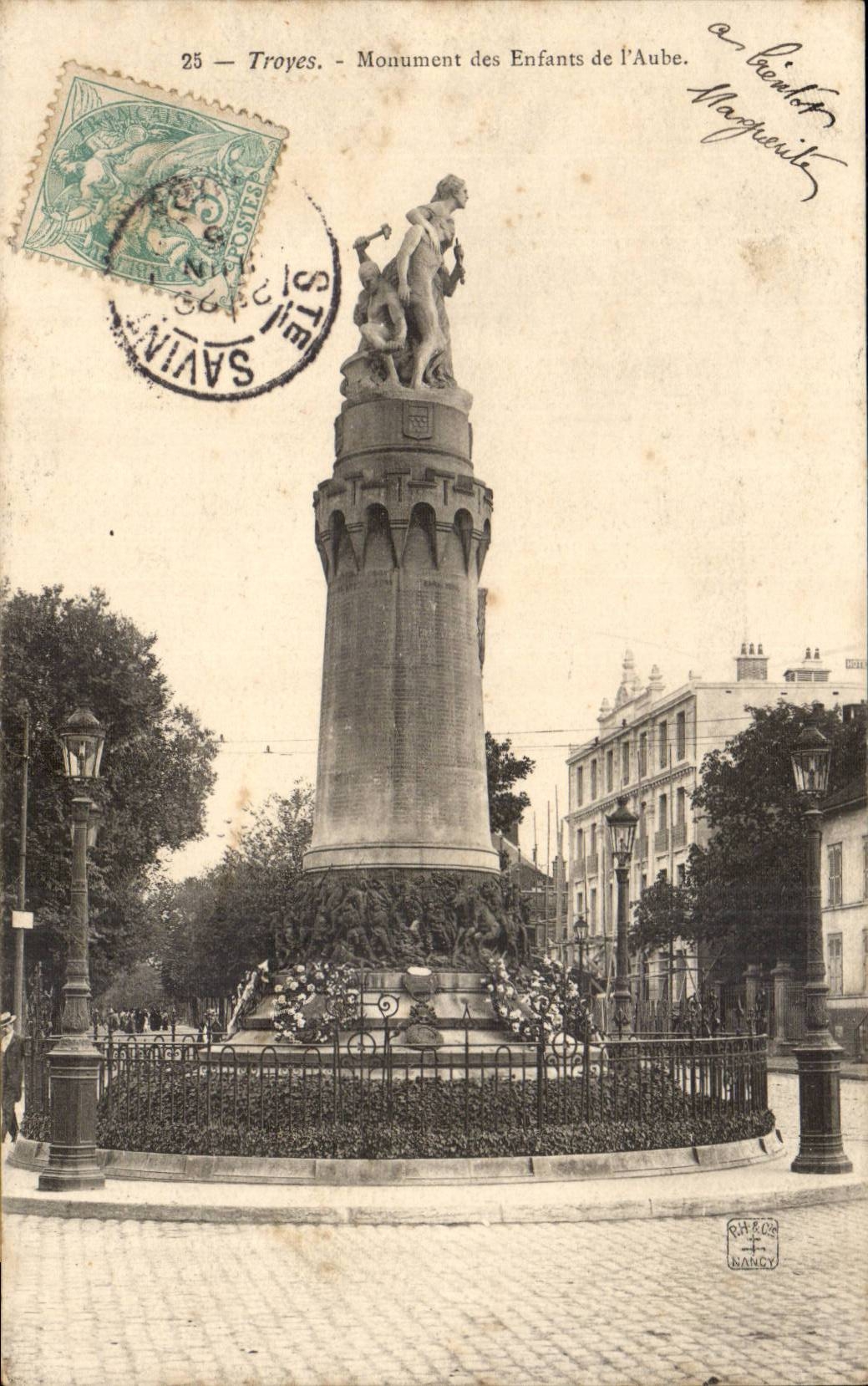 TRoyes CPA Monument of the children of the paddle