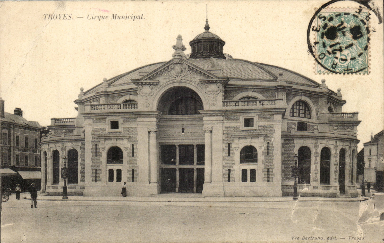 TRoyes CPA the municipal circus (circus)