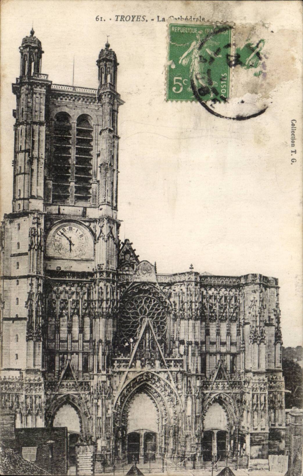 TRoyes CPA the cathedral St hones