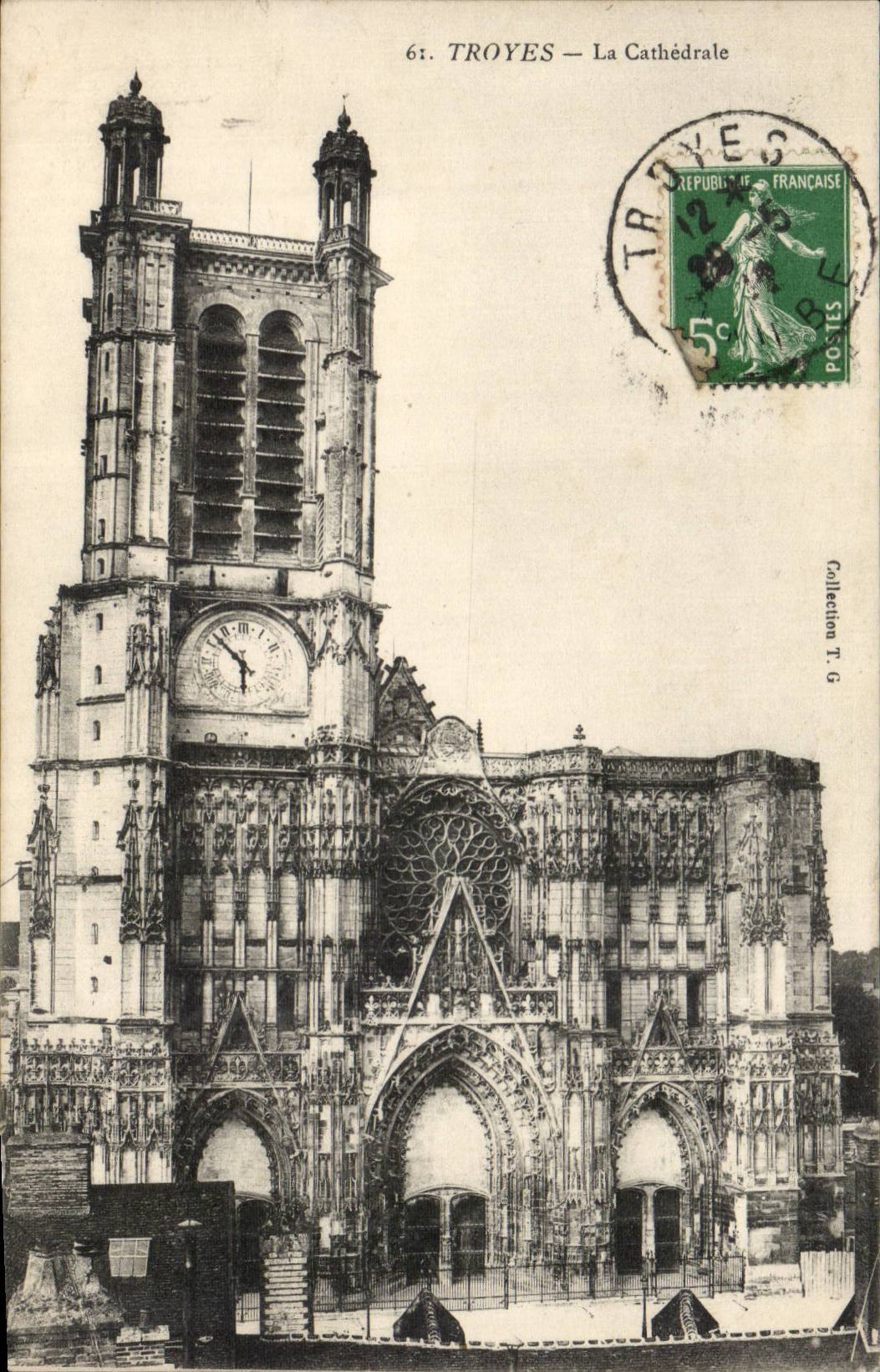 TRoyes CPA the cathedral St hones