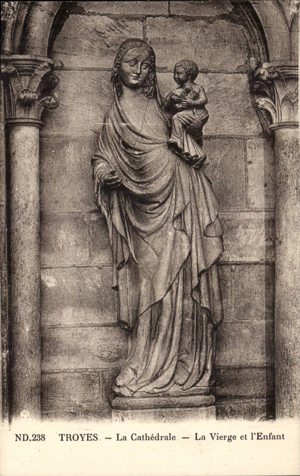 TRoyes CPA the cathedral the virgin and the child