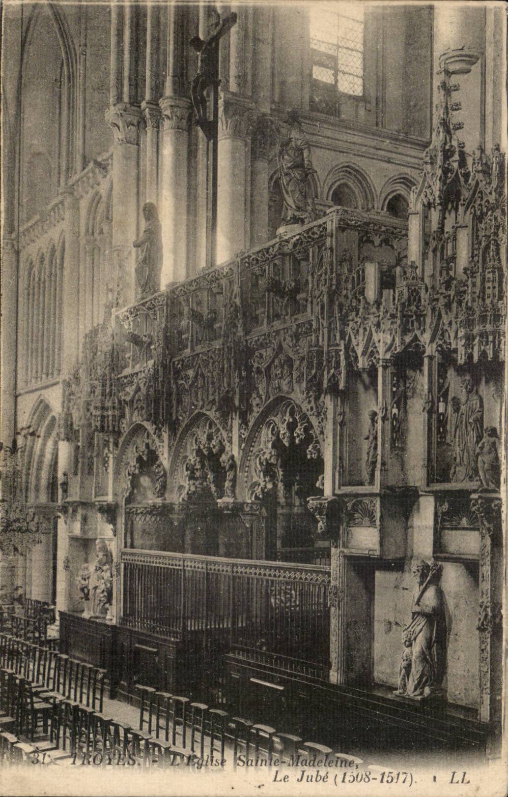 Troyes CPA Jube of the church of the Madeleine