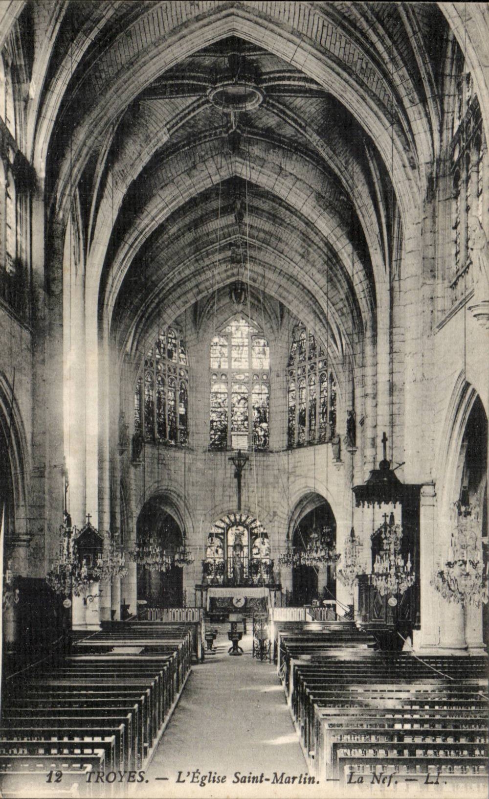 Troyes CPA Eglise Saint Martin be Vines the nave