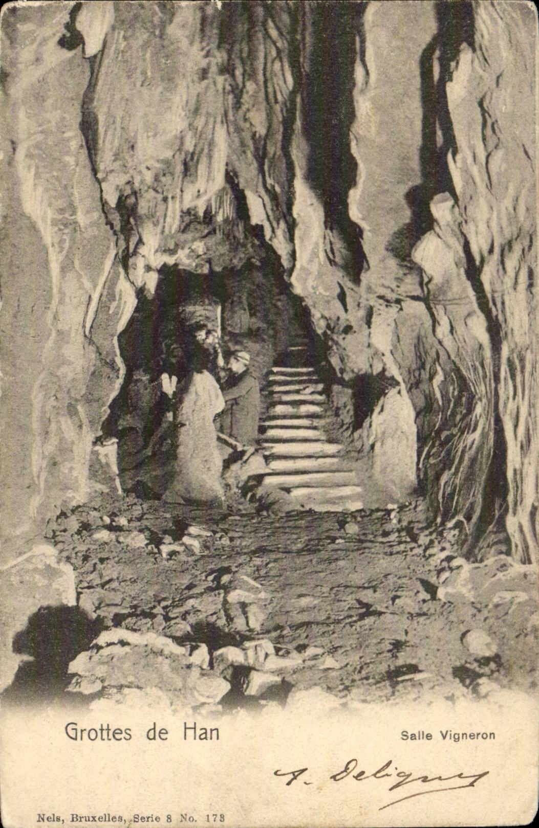 CPA Belgium Caves of Han Room Vine grower