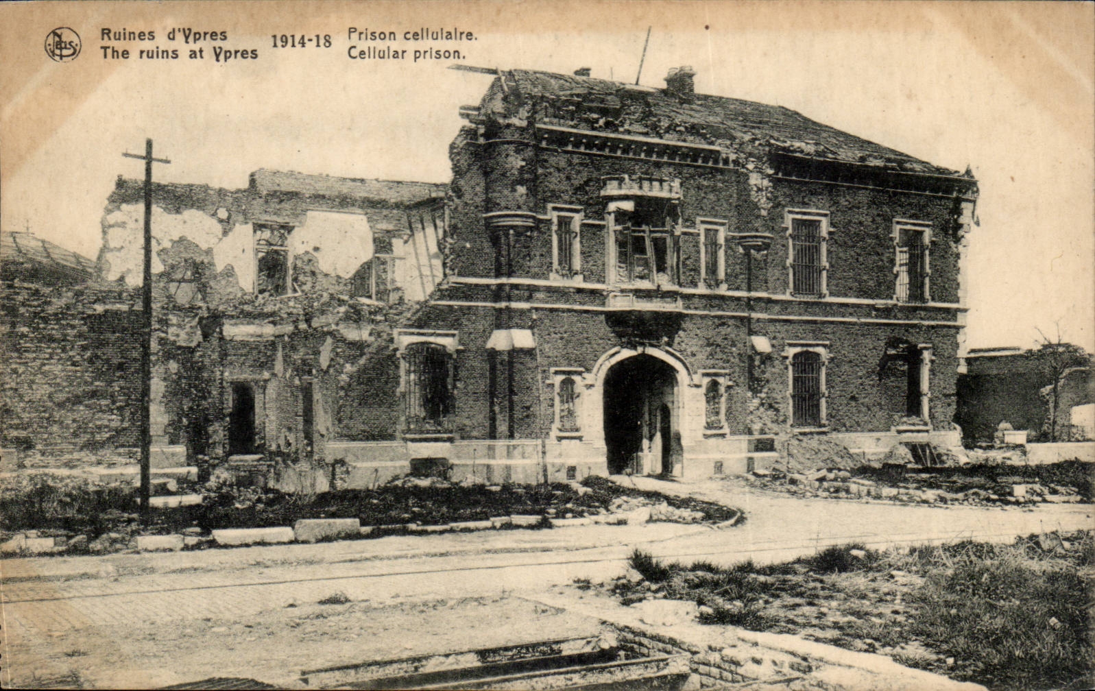 CPA Belgium Ypres the ruins cellular Prison
