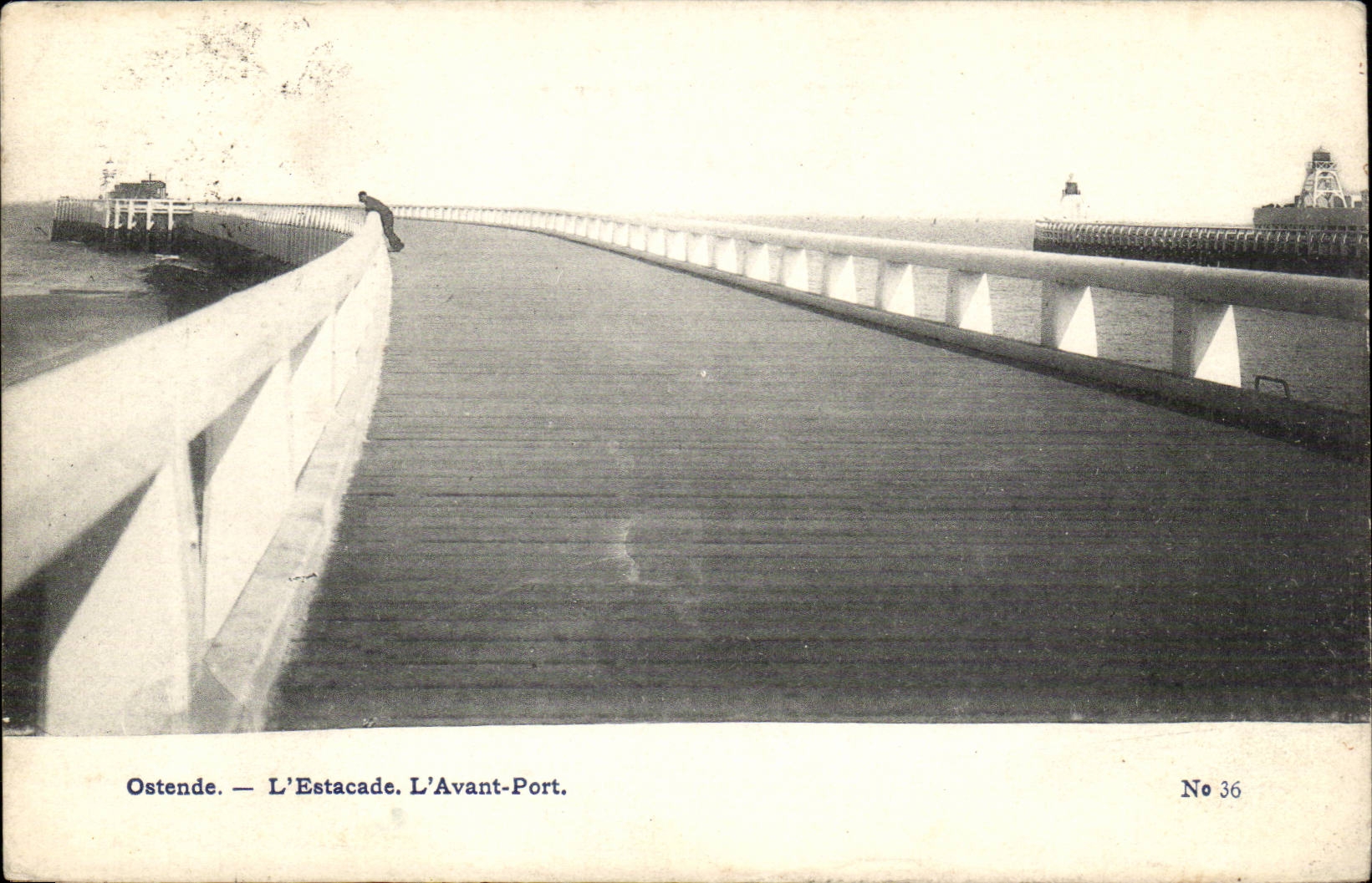 CPA Belgium Ostend the pier before port