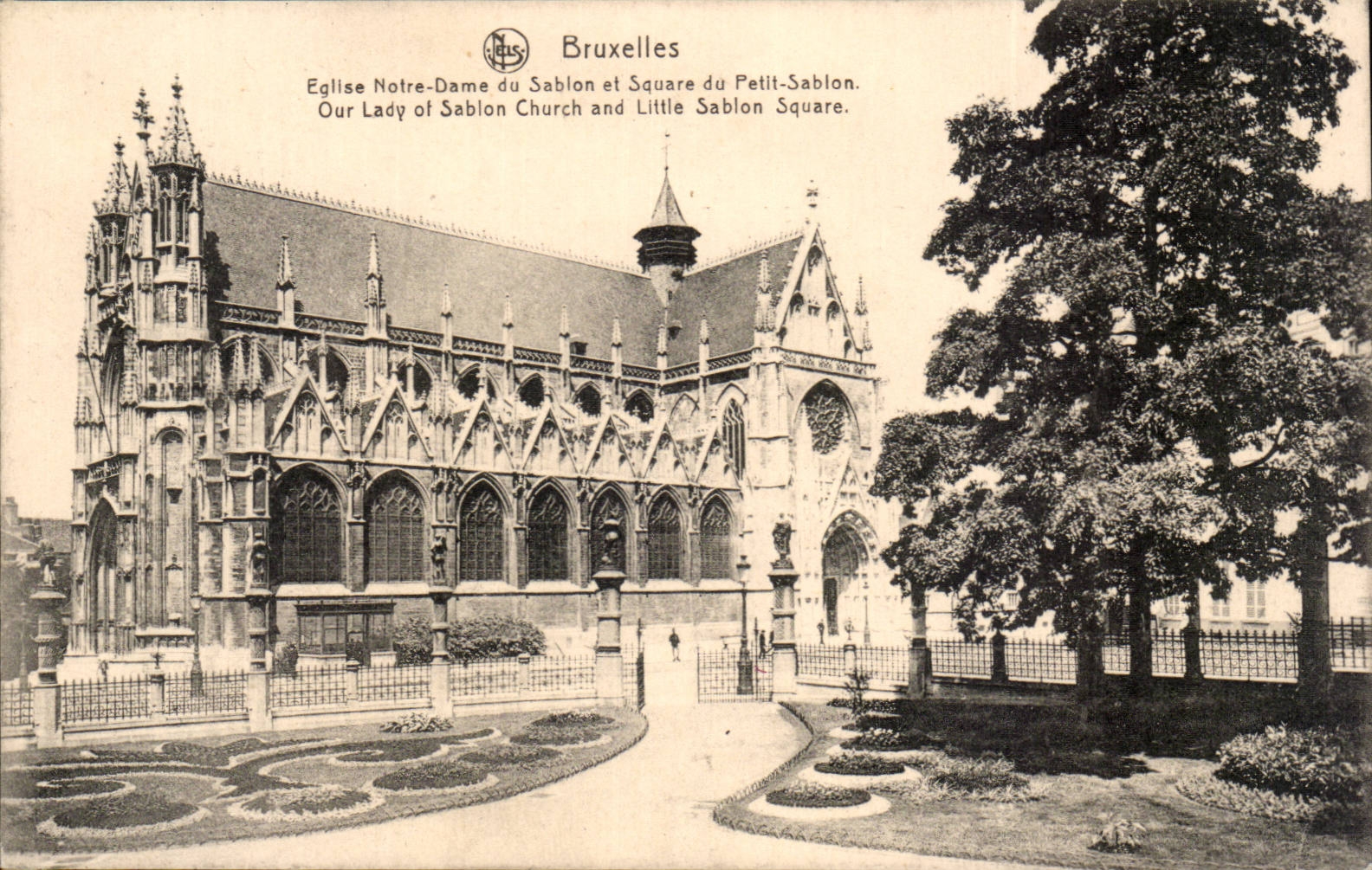CPA Belgium Brussels Church Notre Dame of Fine sand and public garden of the small Fine sand