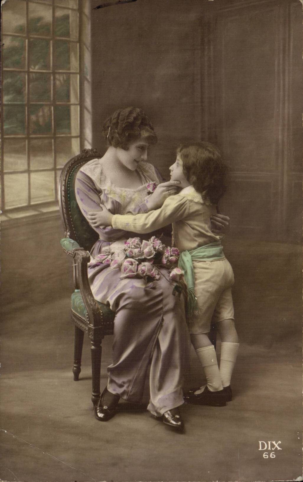 Fantasy - Mother and Child - CPA