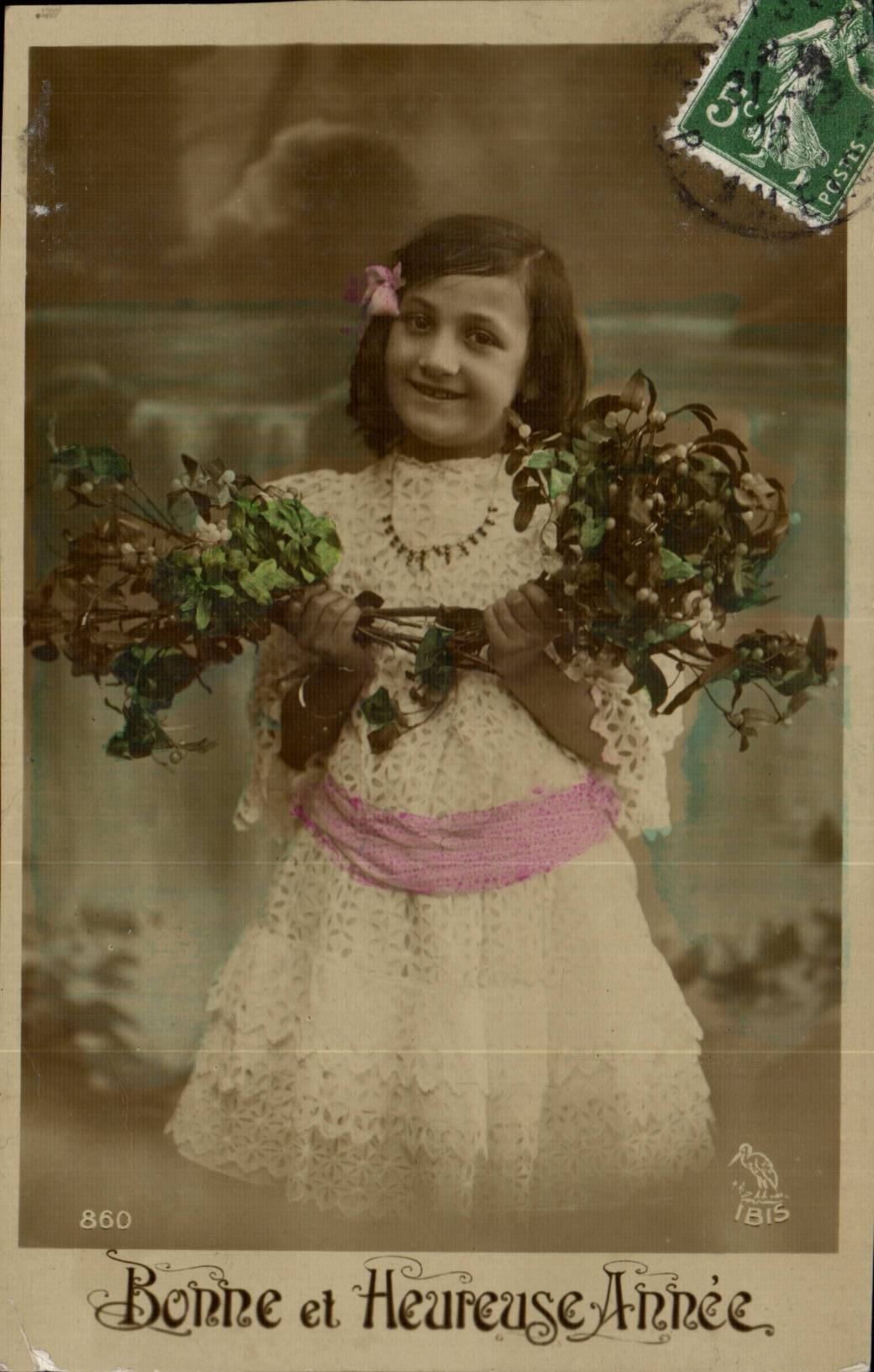 Fantasy - Children with nice dress and lily of the valley - child with laces dress and lily off the valley - CPA