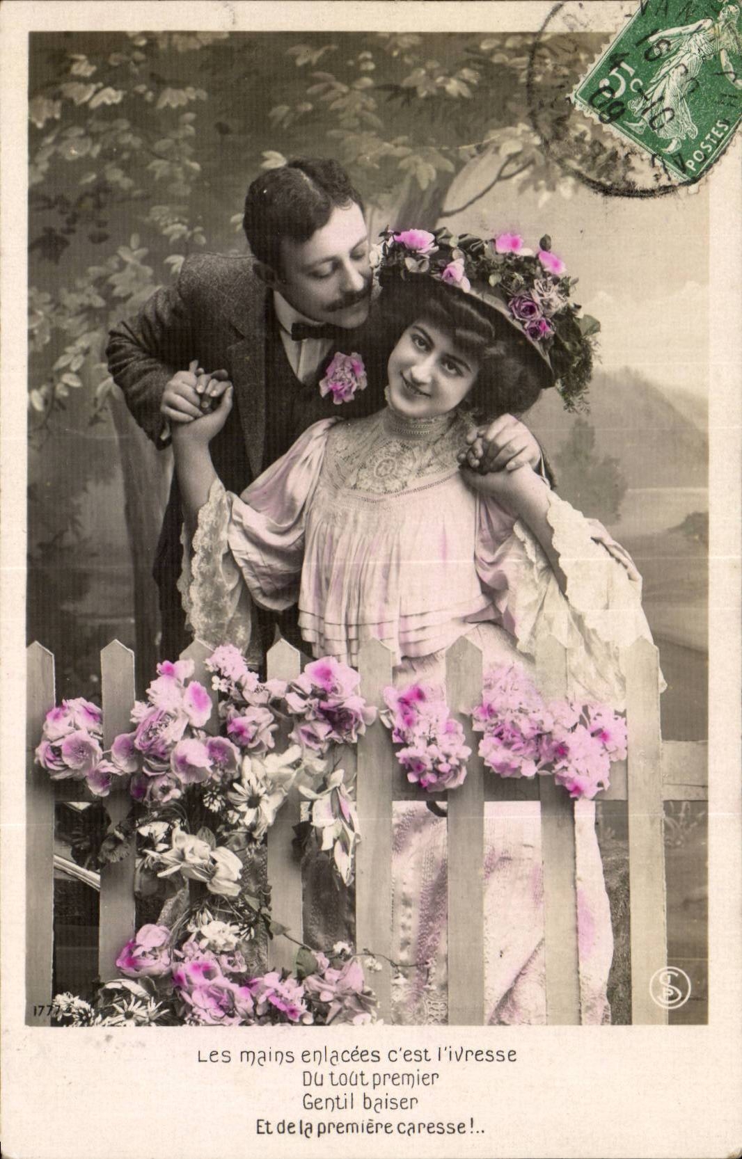 Fantaisie - Couple - Les Mains enlacees c'est l'ivresse - CPA 