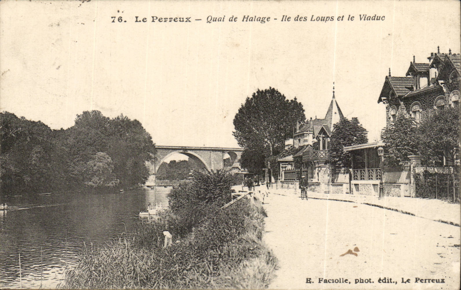 Perreux CPA Quay of Towing Island of the wolves and the viaduct