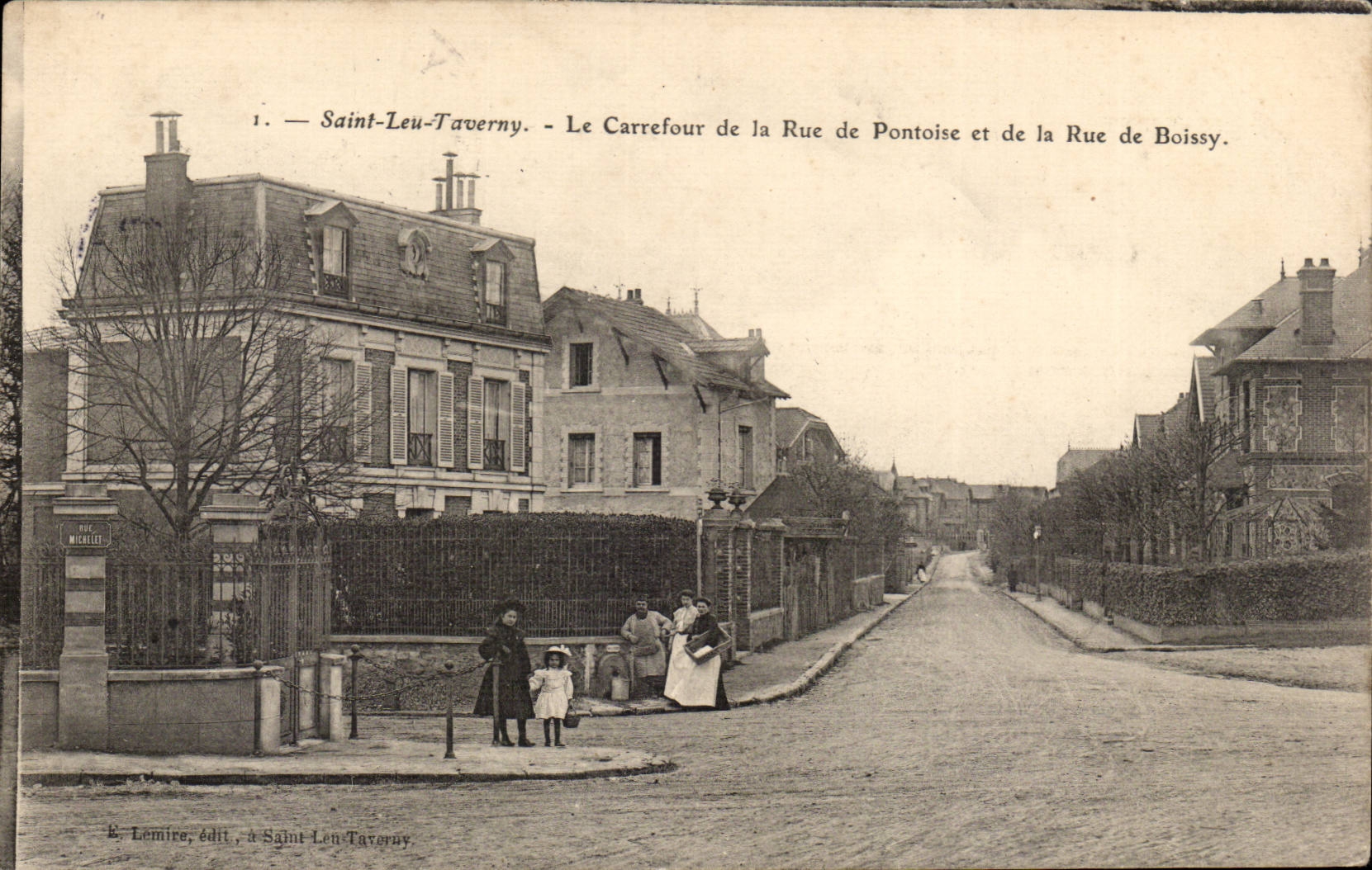 Saint Leu Taverny CPA the crossroads of the street of Pontoise and the street of Boissy