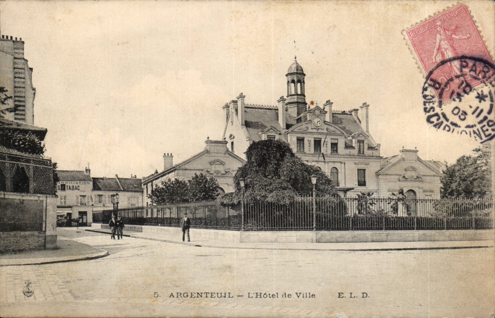 Argentueil CPA the town hall