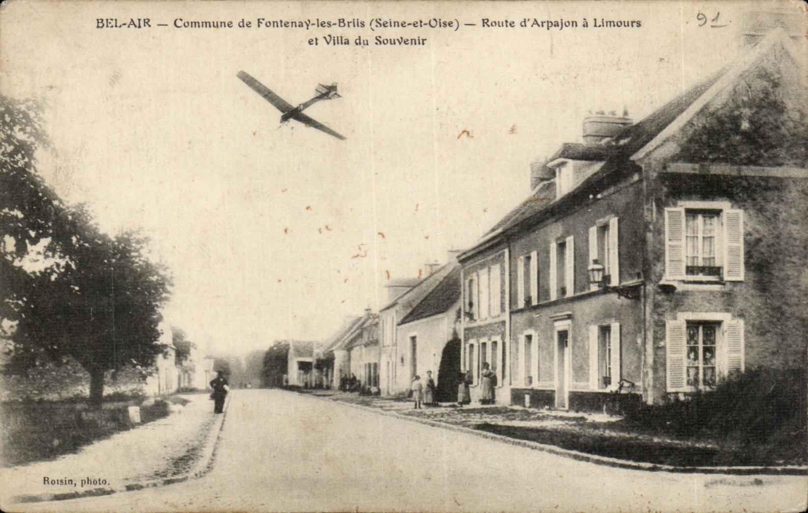 Bel Air CPA Commune de Fontenay les Bris Route d'arpajon a Limours et villa du souvenir (planeur avion)