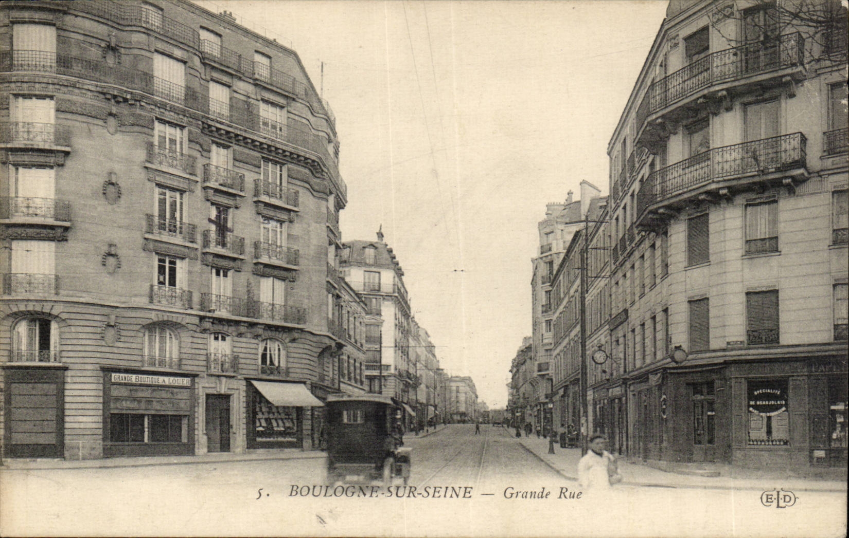 Boulogne on the Seine CPA Main street