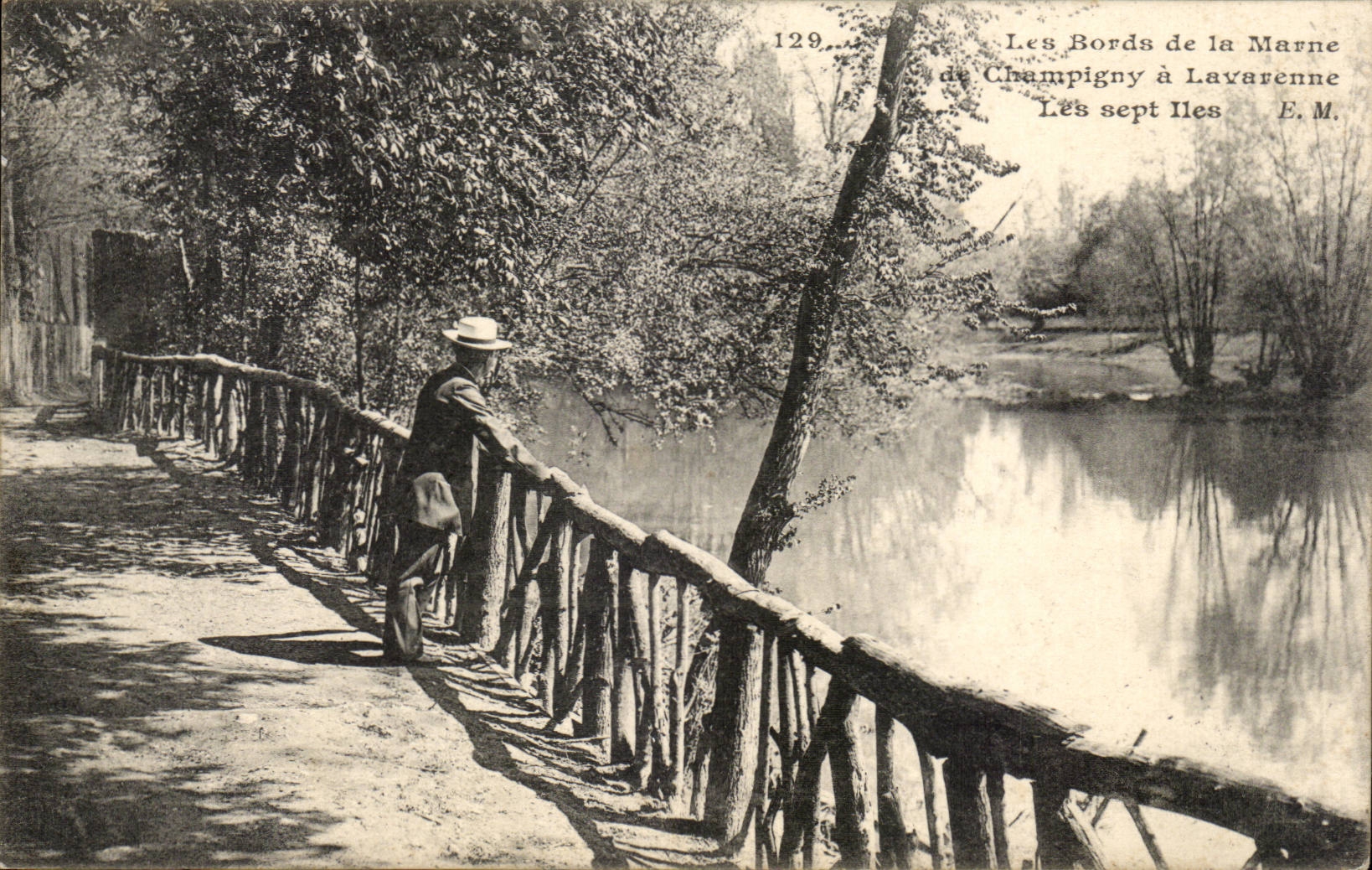 CPA Les bords de la Marne de Champigny a Lavarenne Les sept iles