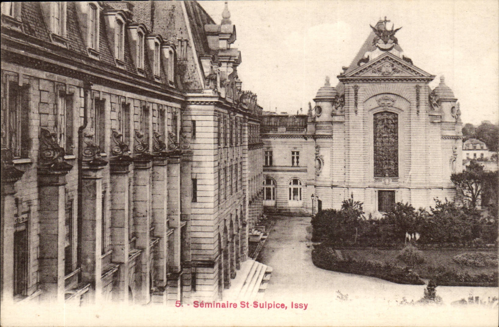 Issy Moulineaux CPA Str Jean Seminar-Str-Sulpice Allee