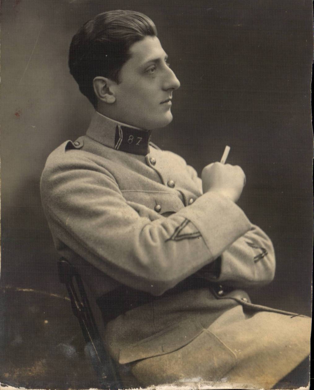 Real photo Soldier (87eme regiment militaria)