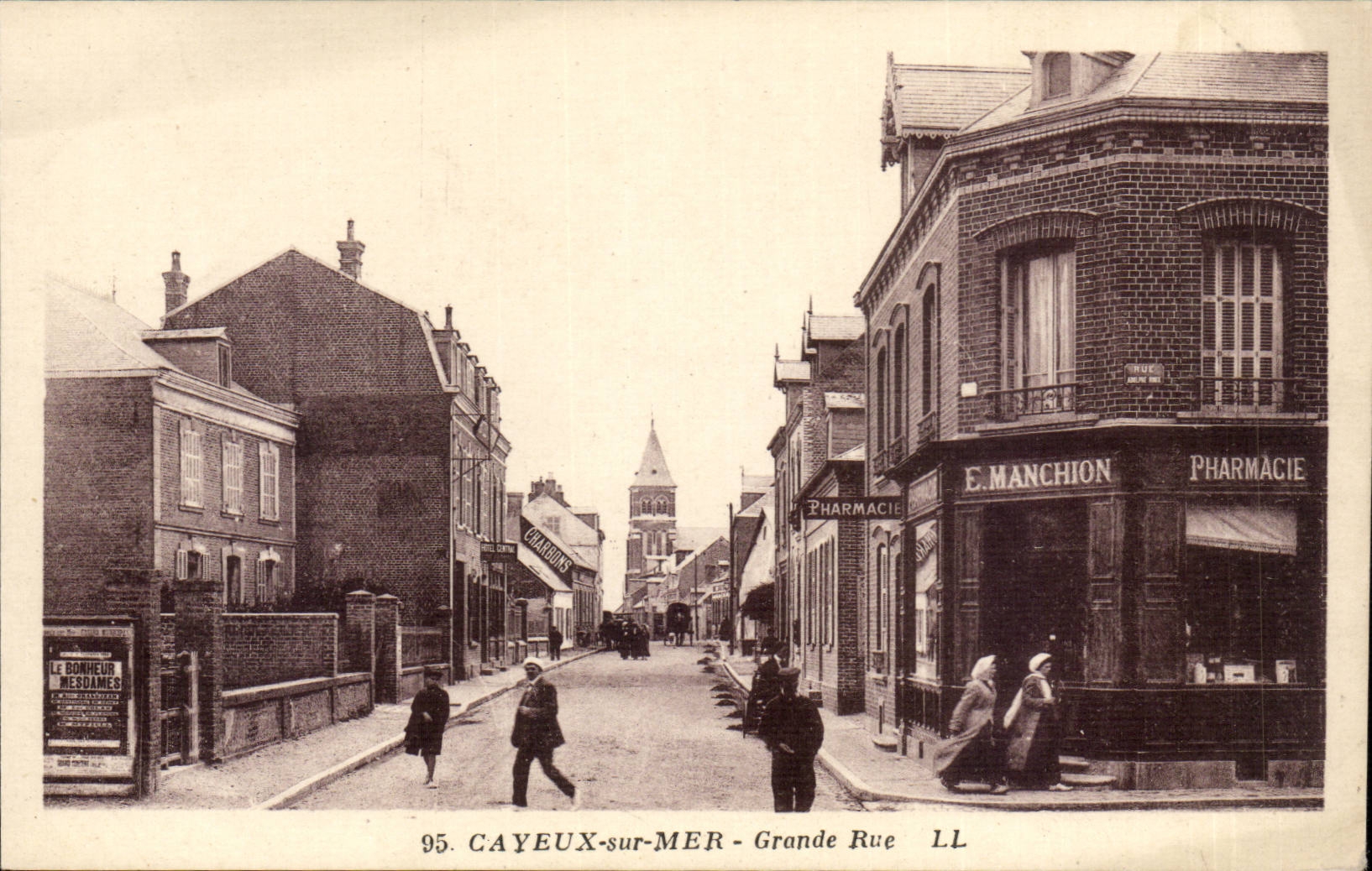 Cayeux on Sea CPA Main street
