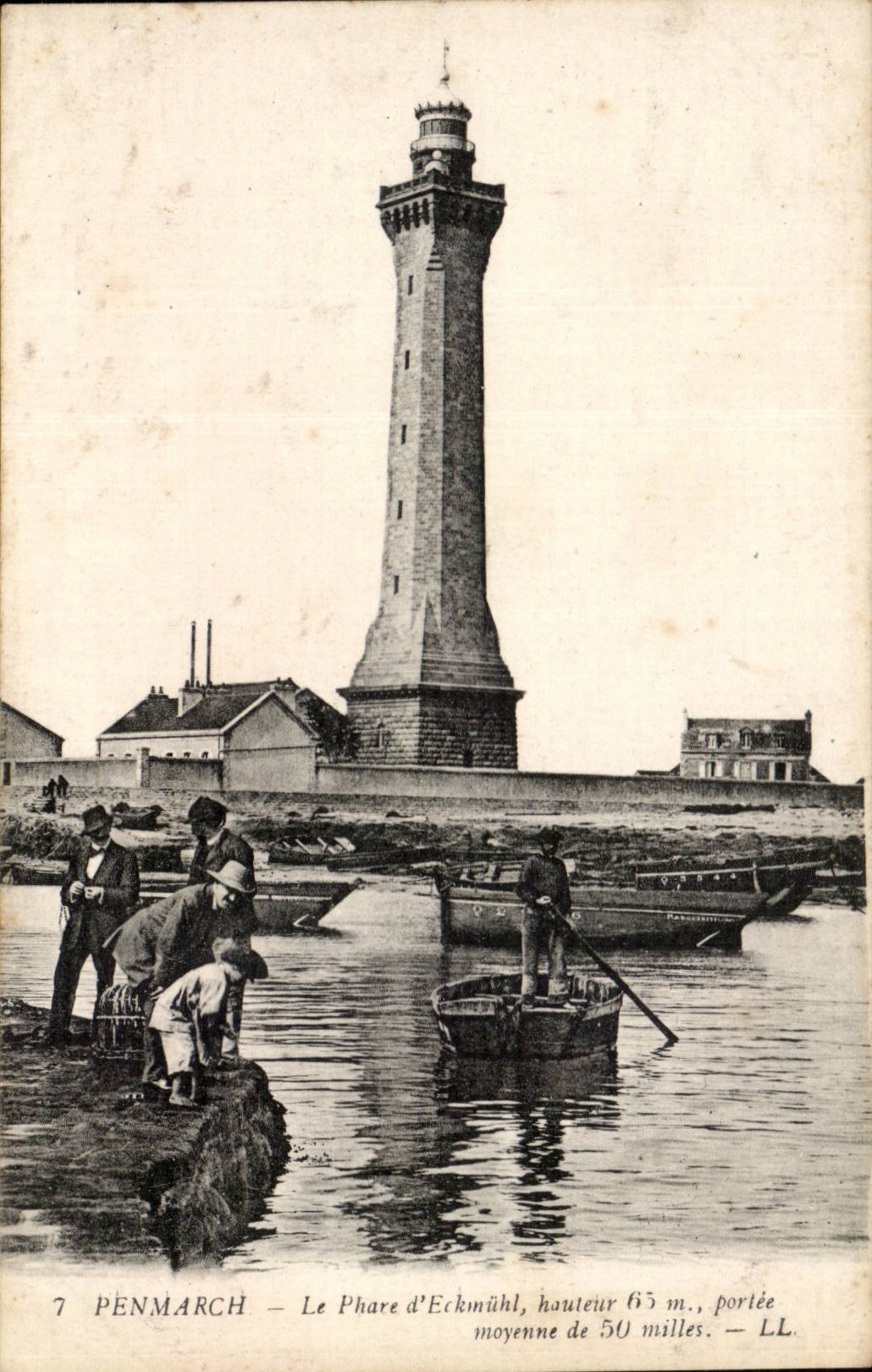 Penmarch CPA the headlight of Eckmuhl (lighthouse)