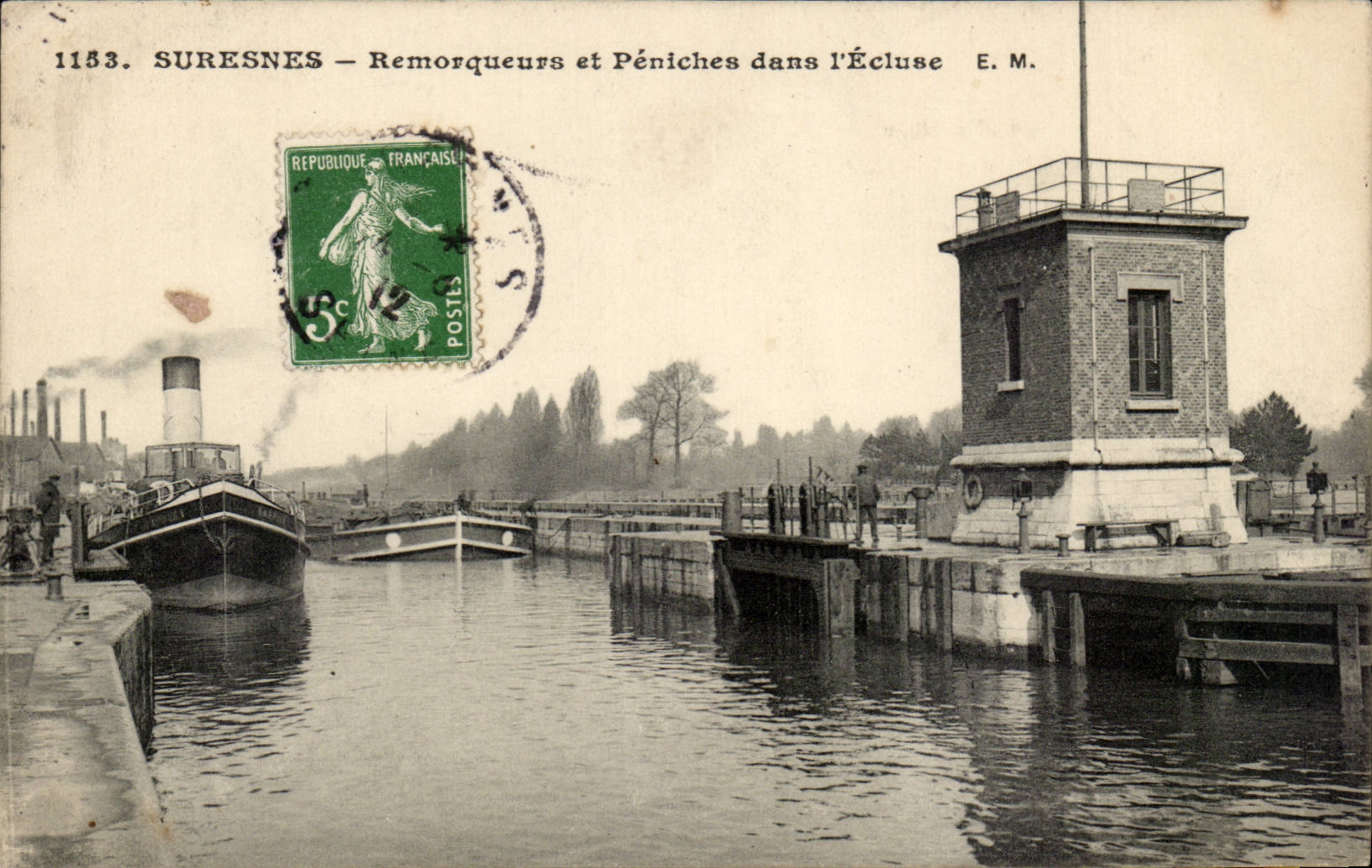 Suresnes CPA Schlepperboote und barges innen den Verschluss