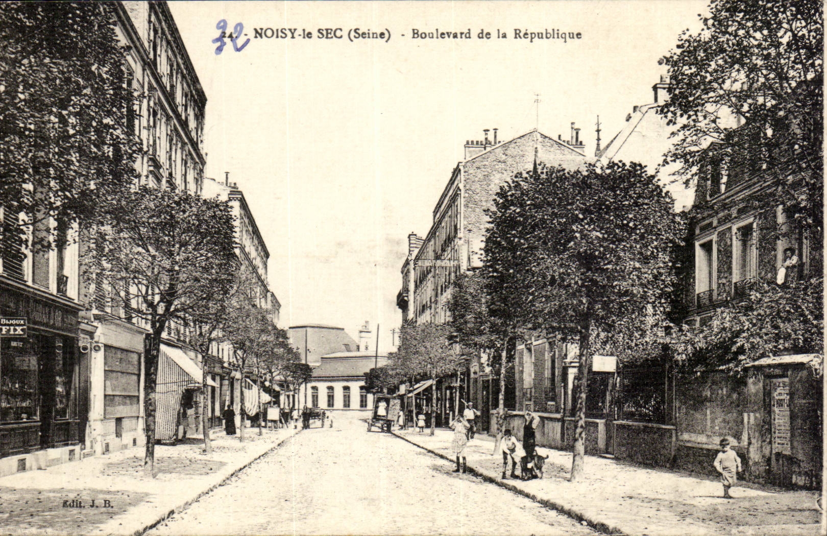 Noisy Dryness CPA Boulevard of the Republic