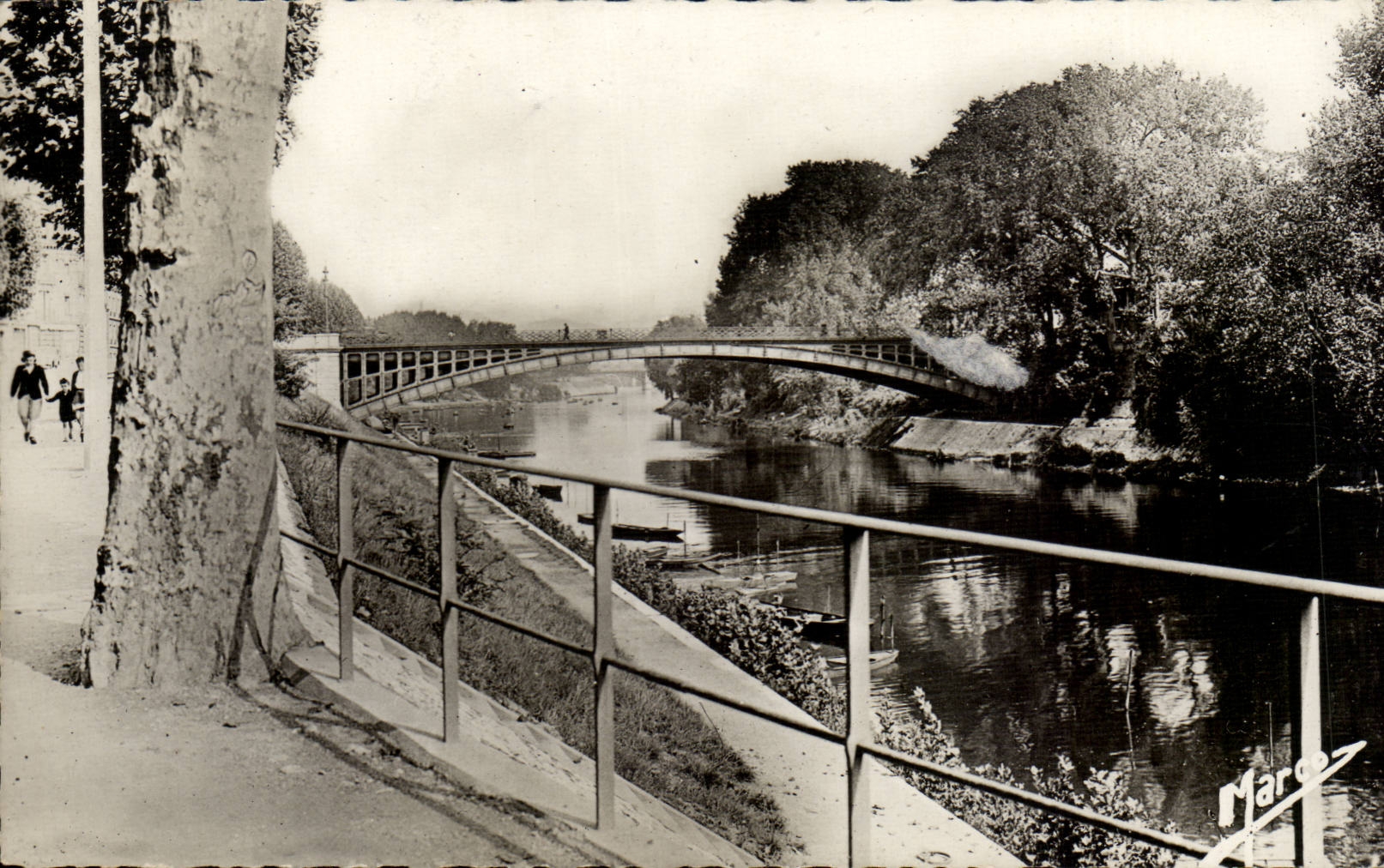 CPA die Brucke von Clichy und das Kai von Doctor Dervaux