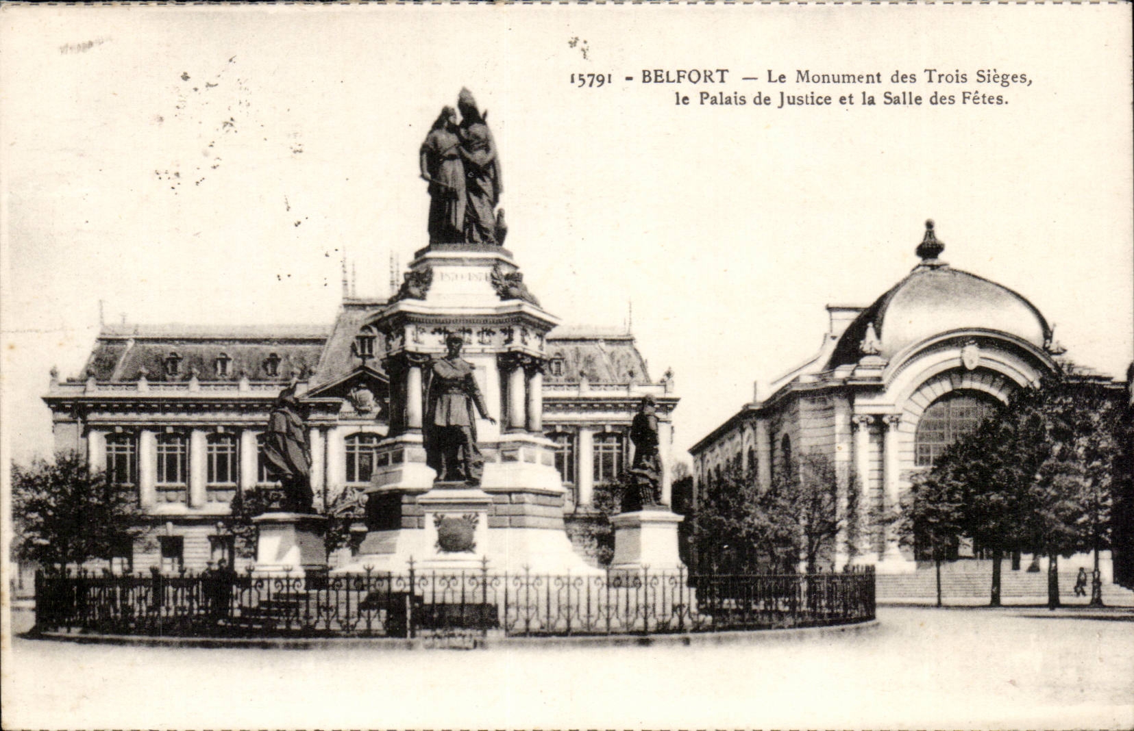 Belfort CPA Monument of the three seats Law courts and village hall