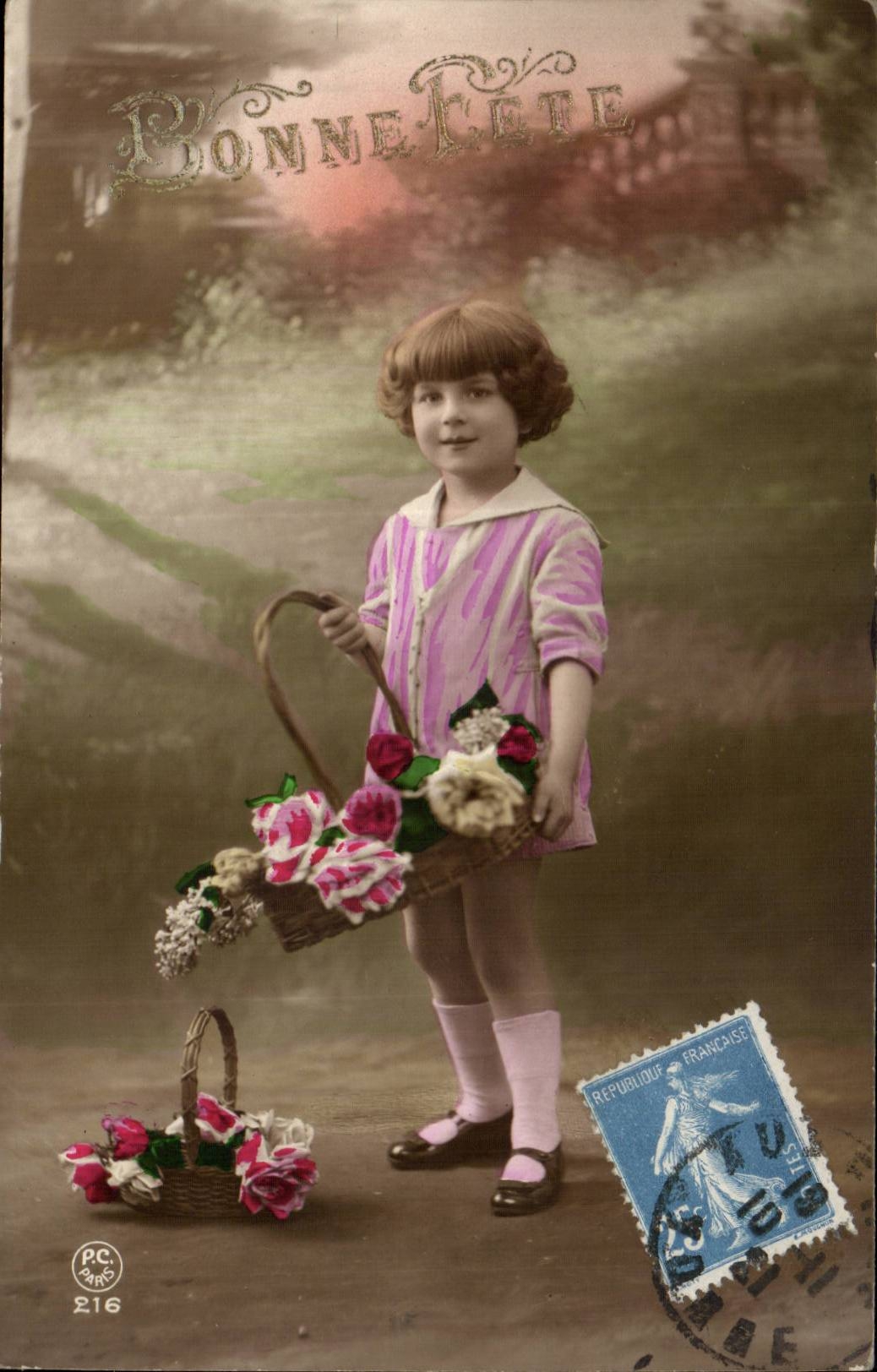 CPA Phantasie-gutes Kind feiert