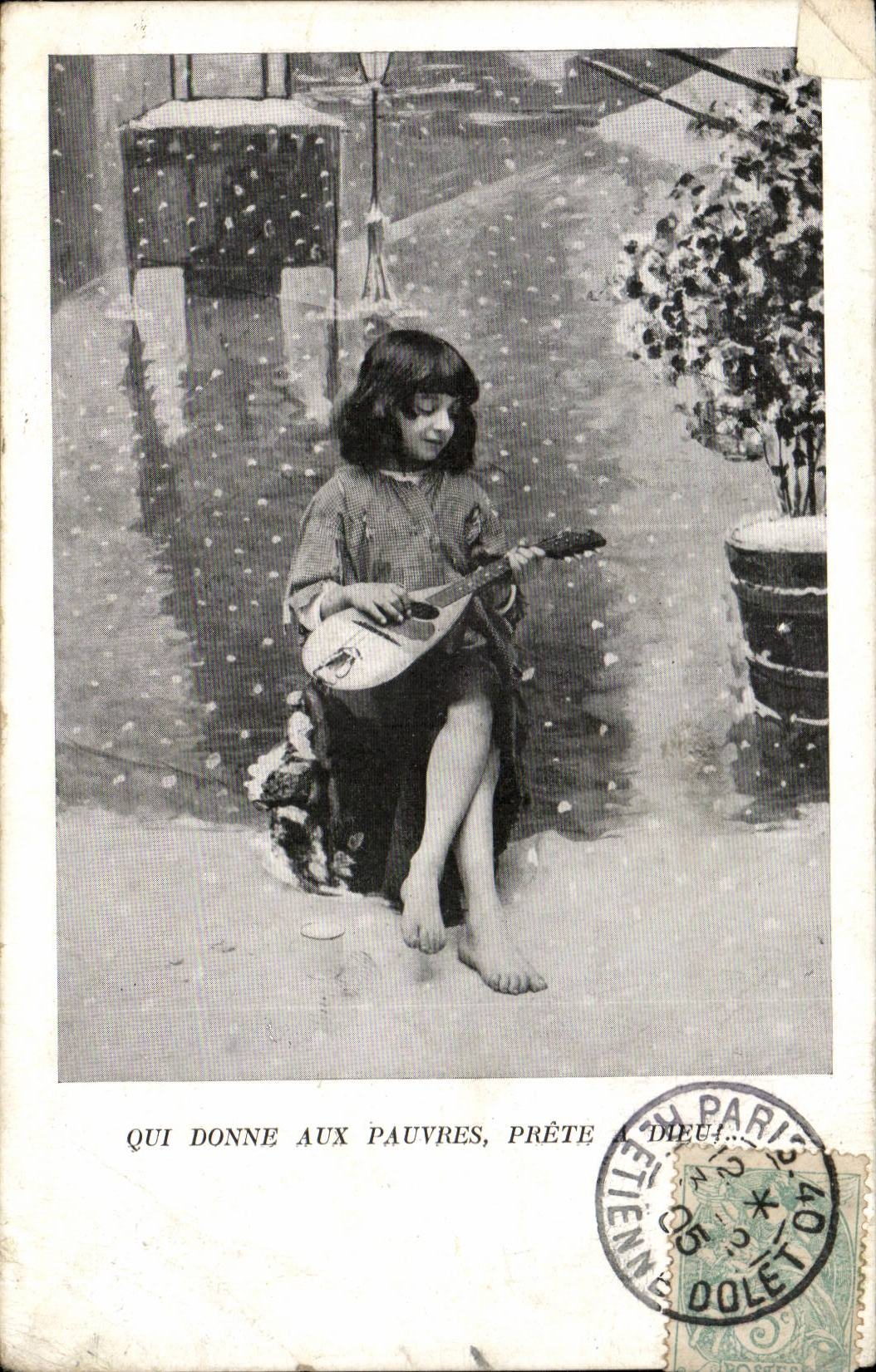 CPA Phantasie-Kind das die Armen gibt verleiht hat Gott (mandoline)