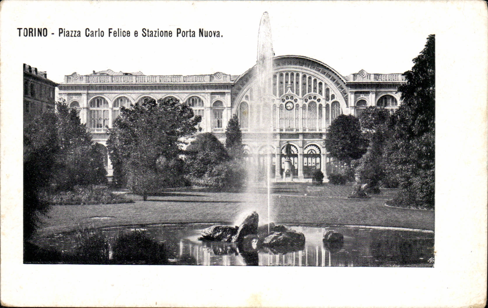 Italia - Italy - Italie - Torino - Piazza Carlo Felice e Stazione Porta Nuova - CPA