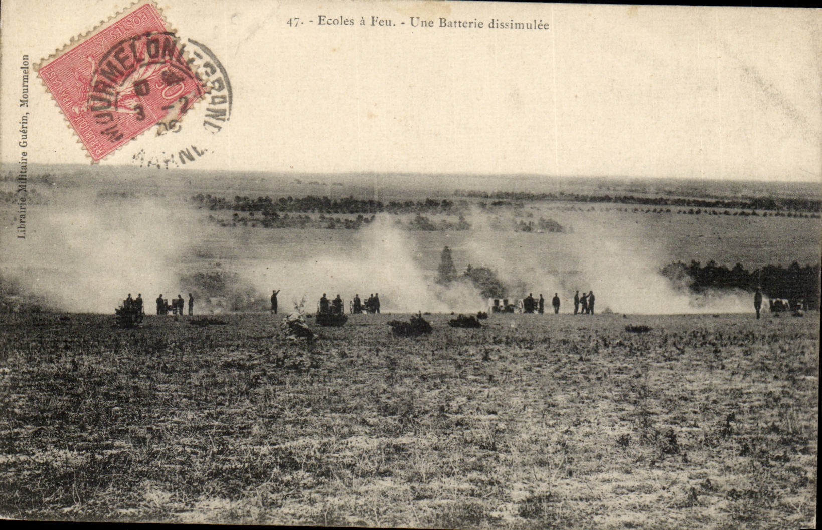 CPA Militaria Ecoles has fire a battery dissimulee (militaria)