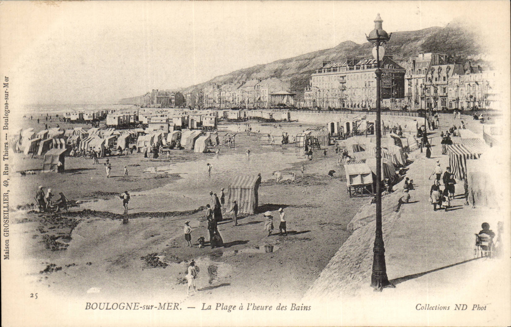 Boulogne on Sea - the Beach per hour of the Baths - CPA