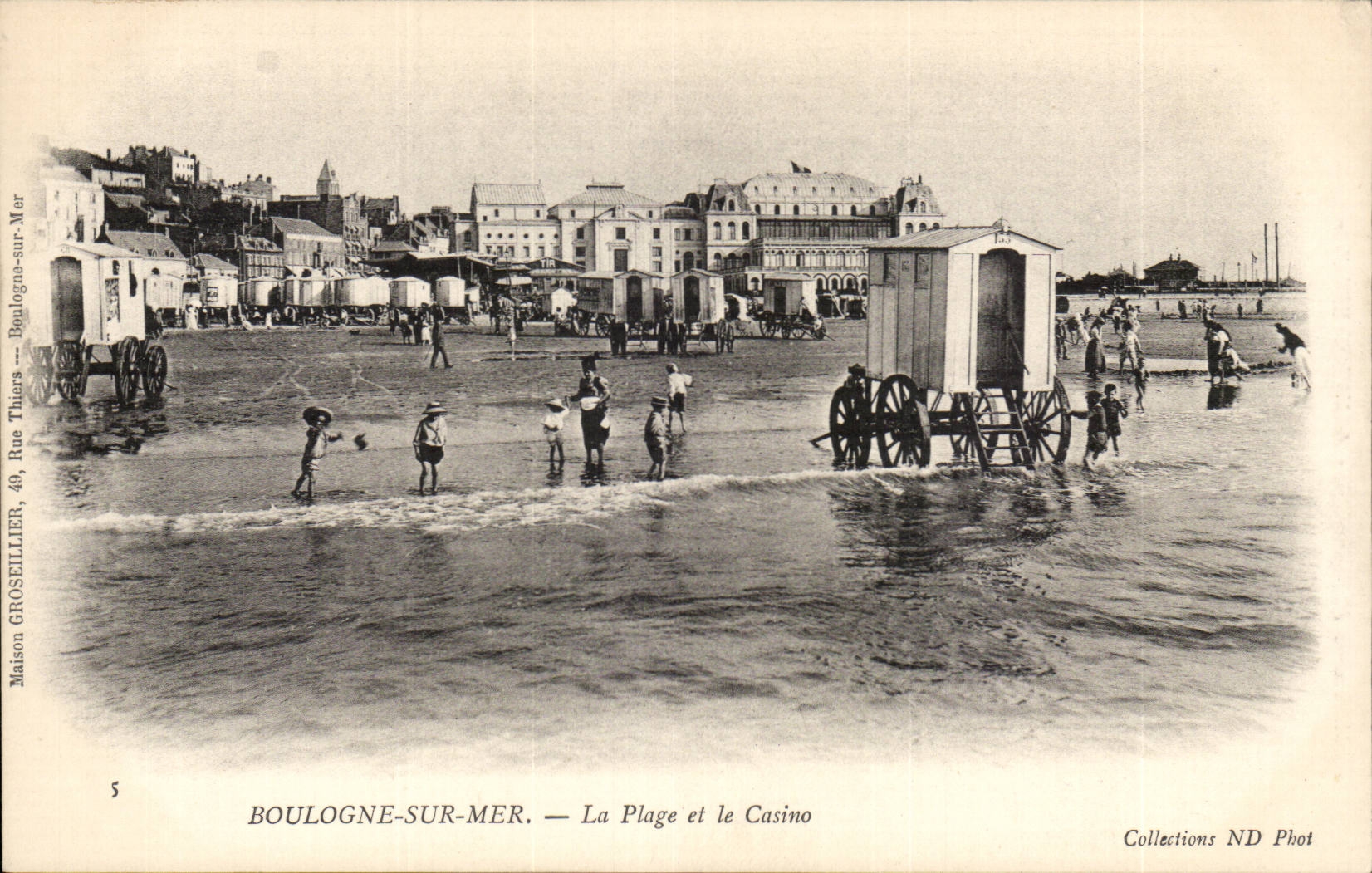 Boulogne on Sea - the Beach and the Casino - CPA