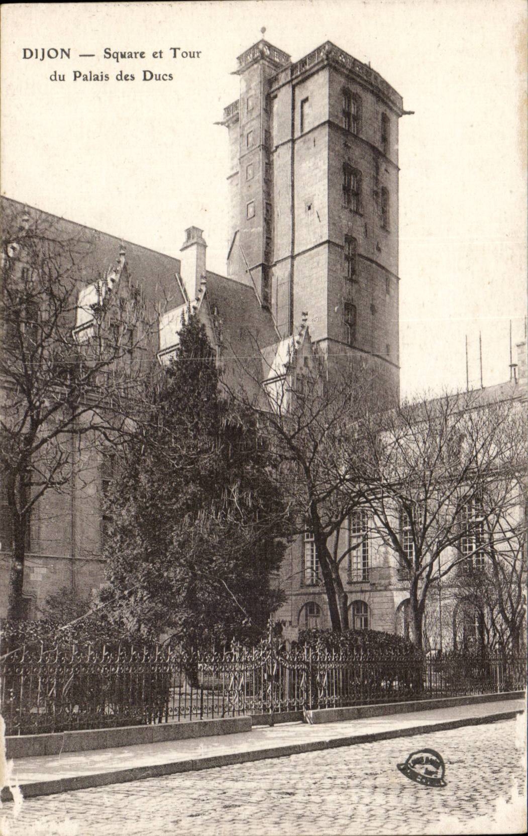 Dijon - allgemeiner Garten und Umdrehung des Gaumens der Herzoge - CPA