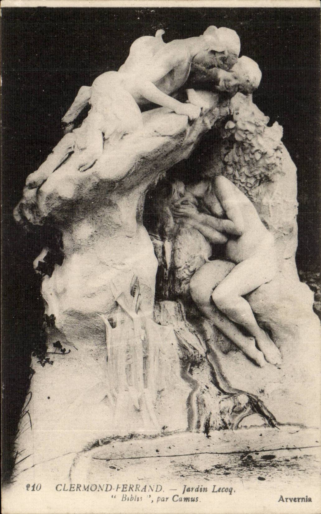 Clermond Ferrand - Lecoq Garden - Statue by Camus - CPA