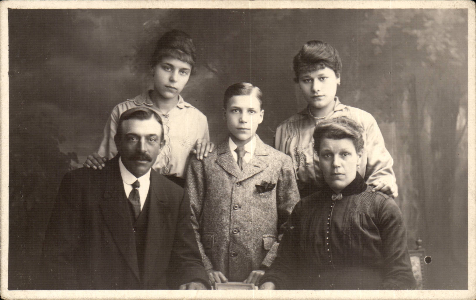 Real photo Belgium Belgie Antwerp Family