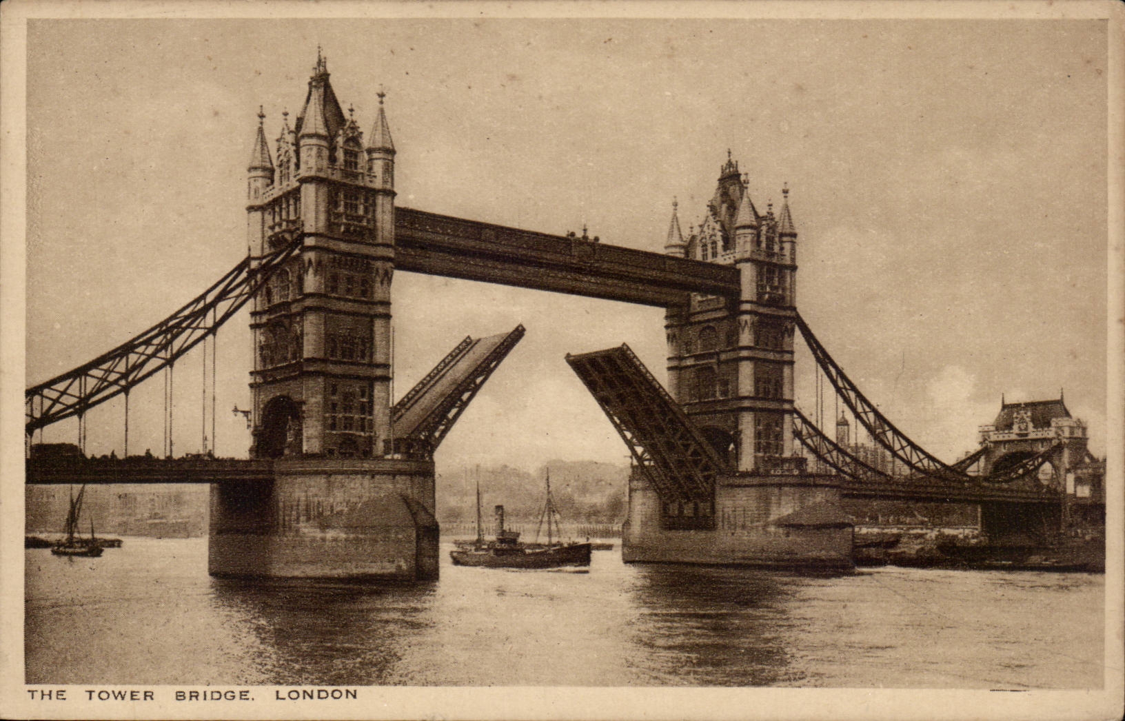 England - England - London - London The Tower Bridge - CPA