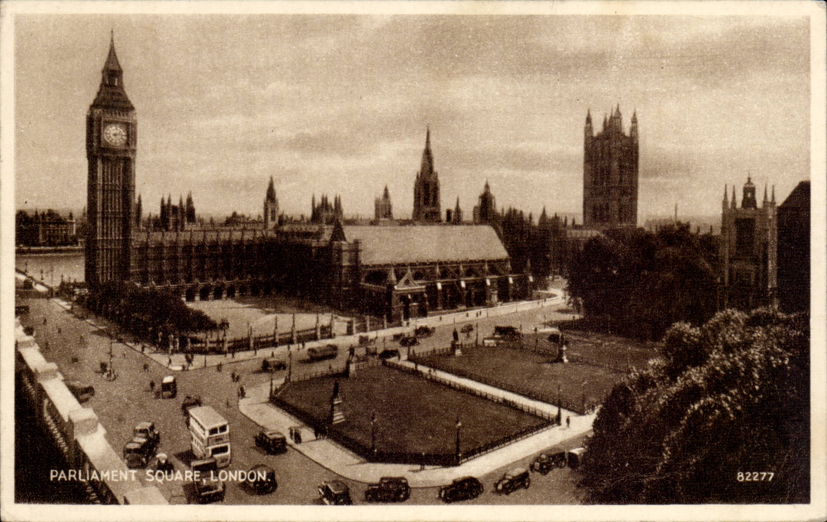 England - England - London - Parliment Public garden - CPA