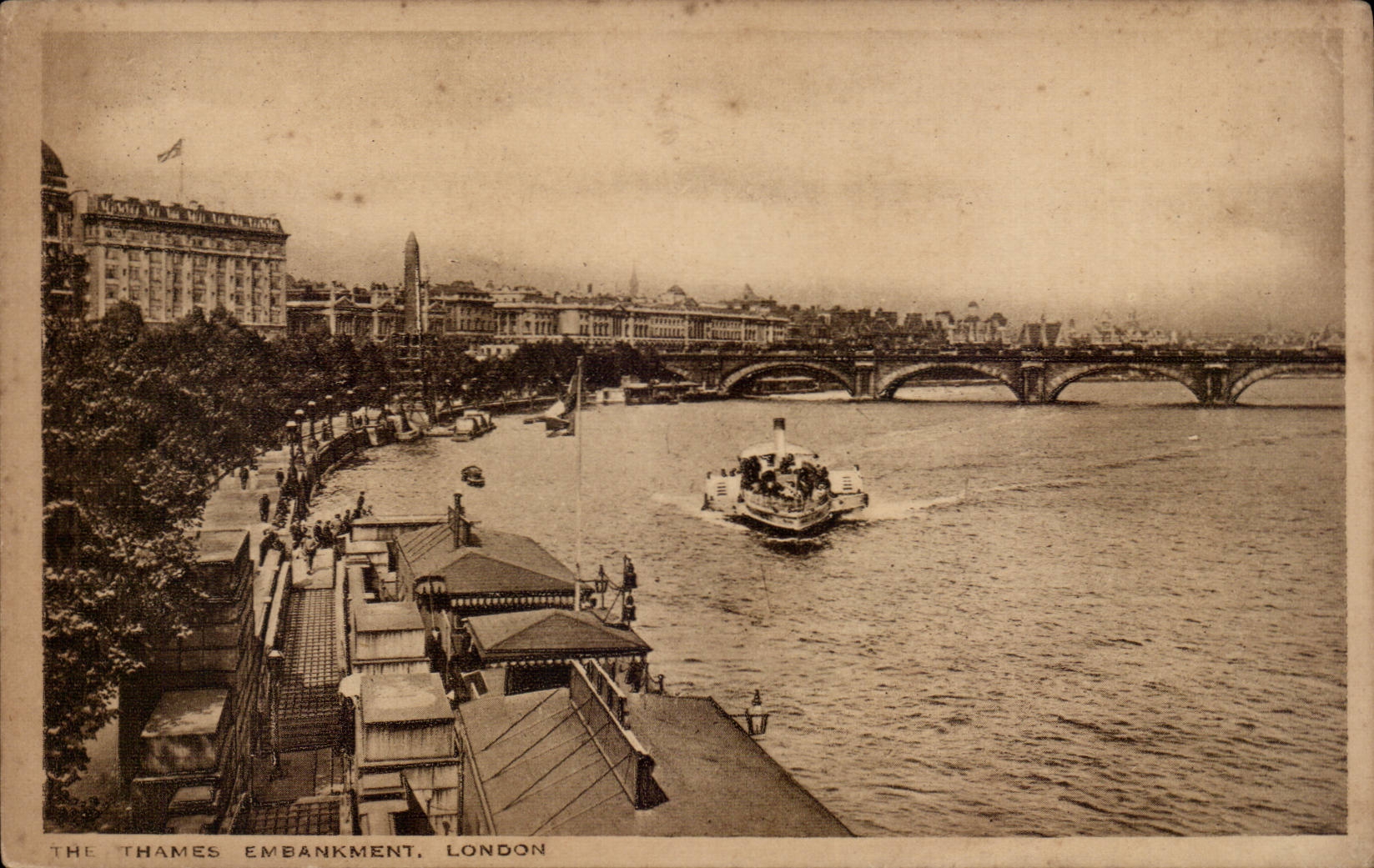 England - England - London - Thames Embankment - CPA