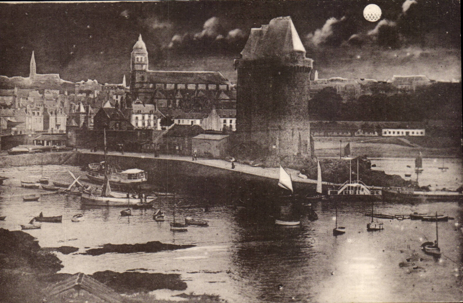Saint Servan sur Mer CPA Le port au clair de lune