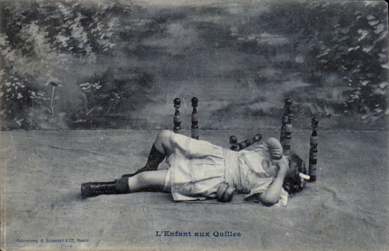 CPA Phantasie-Kinder mit den Skittles